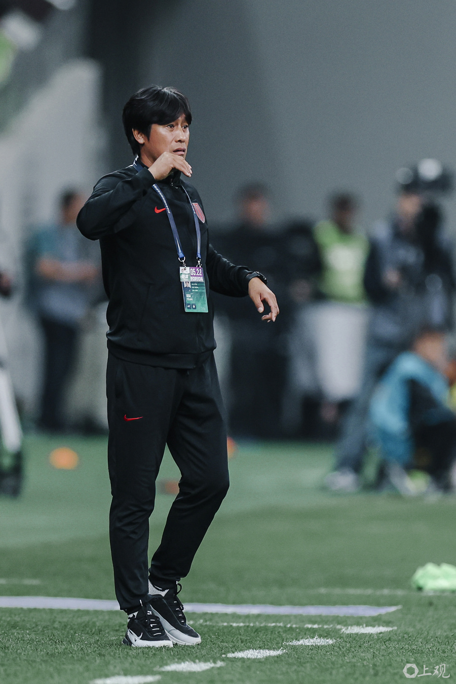 国安, 长时间缠斗