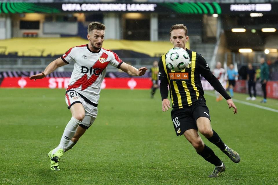 lvB, 列卡诺队绝